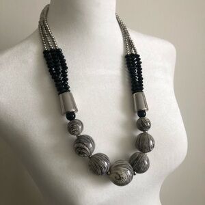 Elegant Black and Silver Beaded Necklace